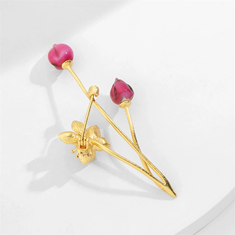 Lotus brooch