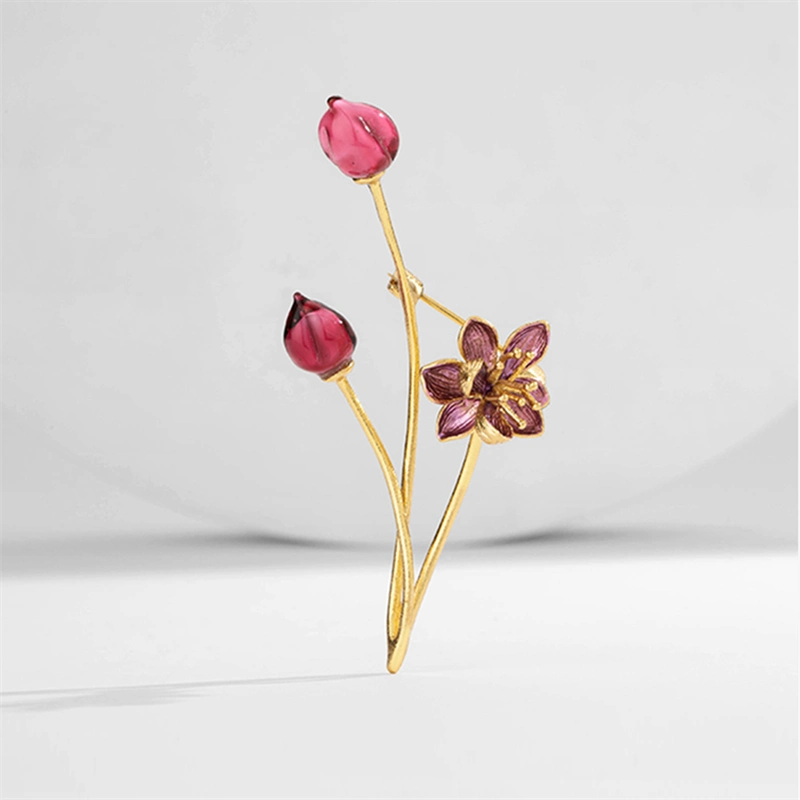 Lotus brooch